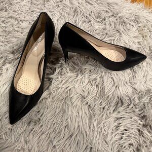 Black Kenneth Cole New York High Heels